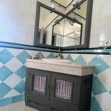 La Casita De Monte * Malaga